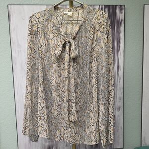 Anthropologie Brand Meadow Rue Cream and Black Patterned Blouse with Bow Size XL
